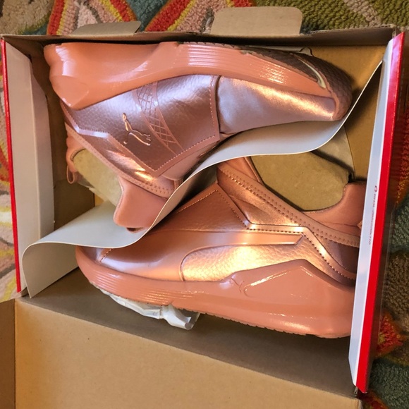 Pink Pumas - Picture 3 of 8